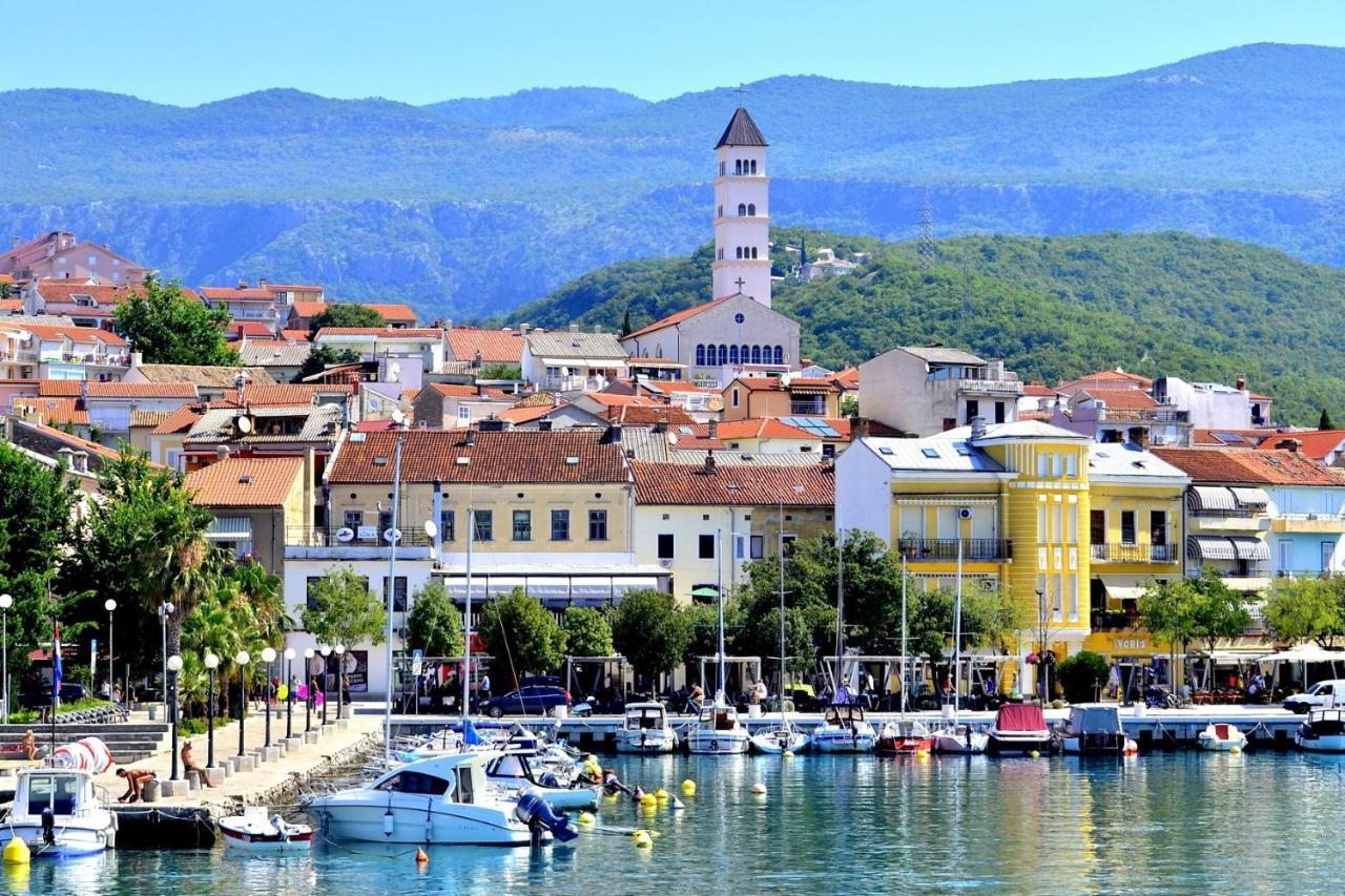 Apartments With A Parking Space Crikvenica - 13450 Extérieur photo